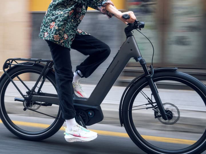 my2026_nevo5_pinion_hlc_1_1624x1080_web.jpg__720x540_q90_crop_subject_location-735,490_subsampling-2_upscale Riese & Müller Nevo5