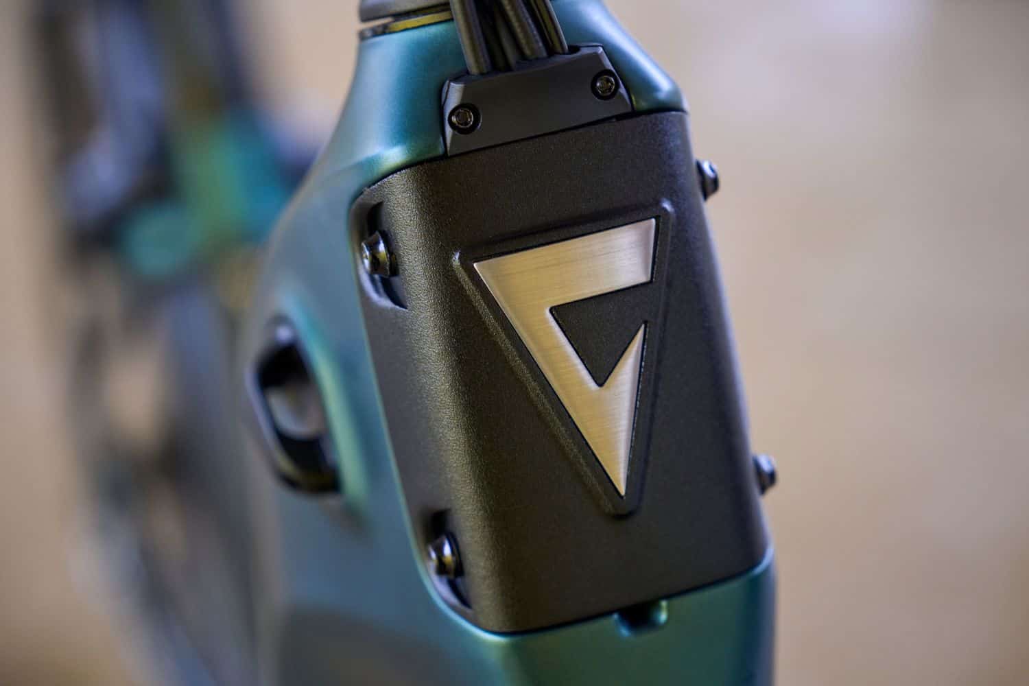 Giant NewTour E+